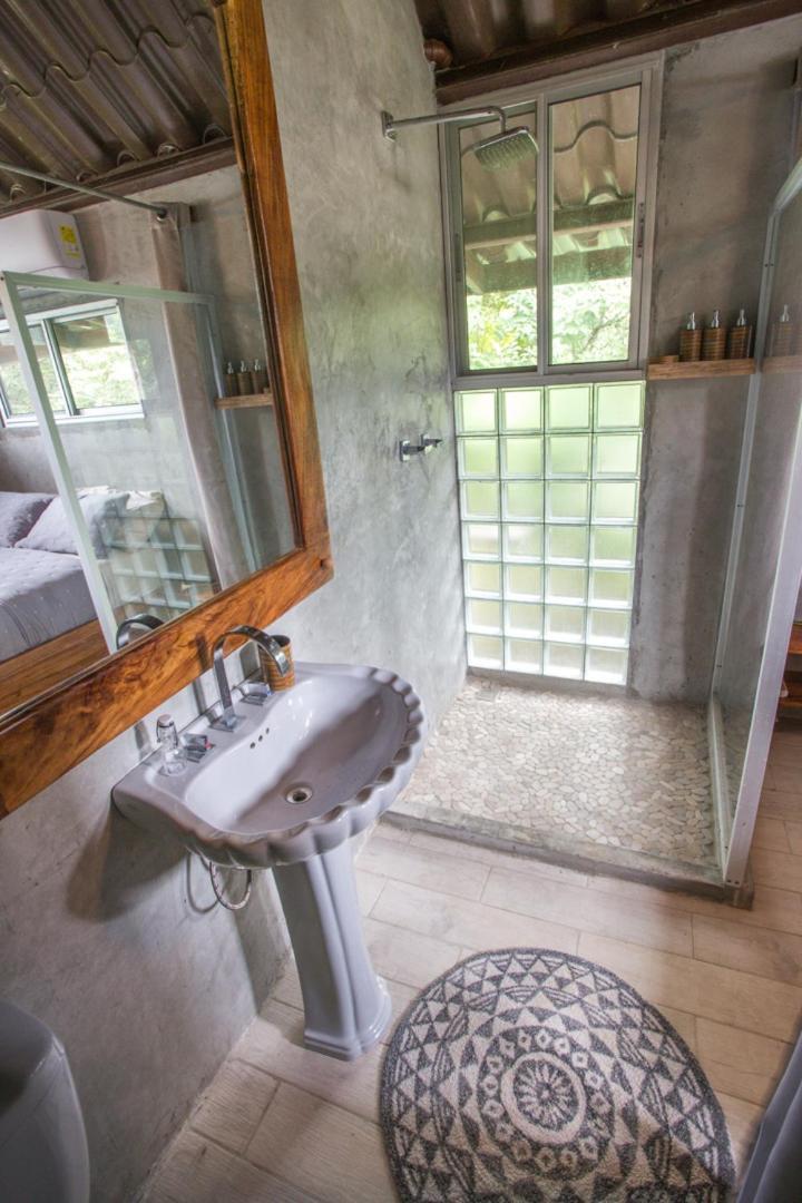 Breathe Healing & Wellness Hotel Cambutal Eksteriør billede